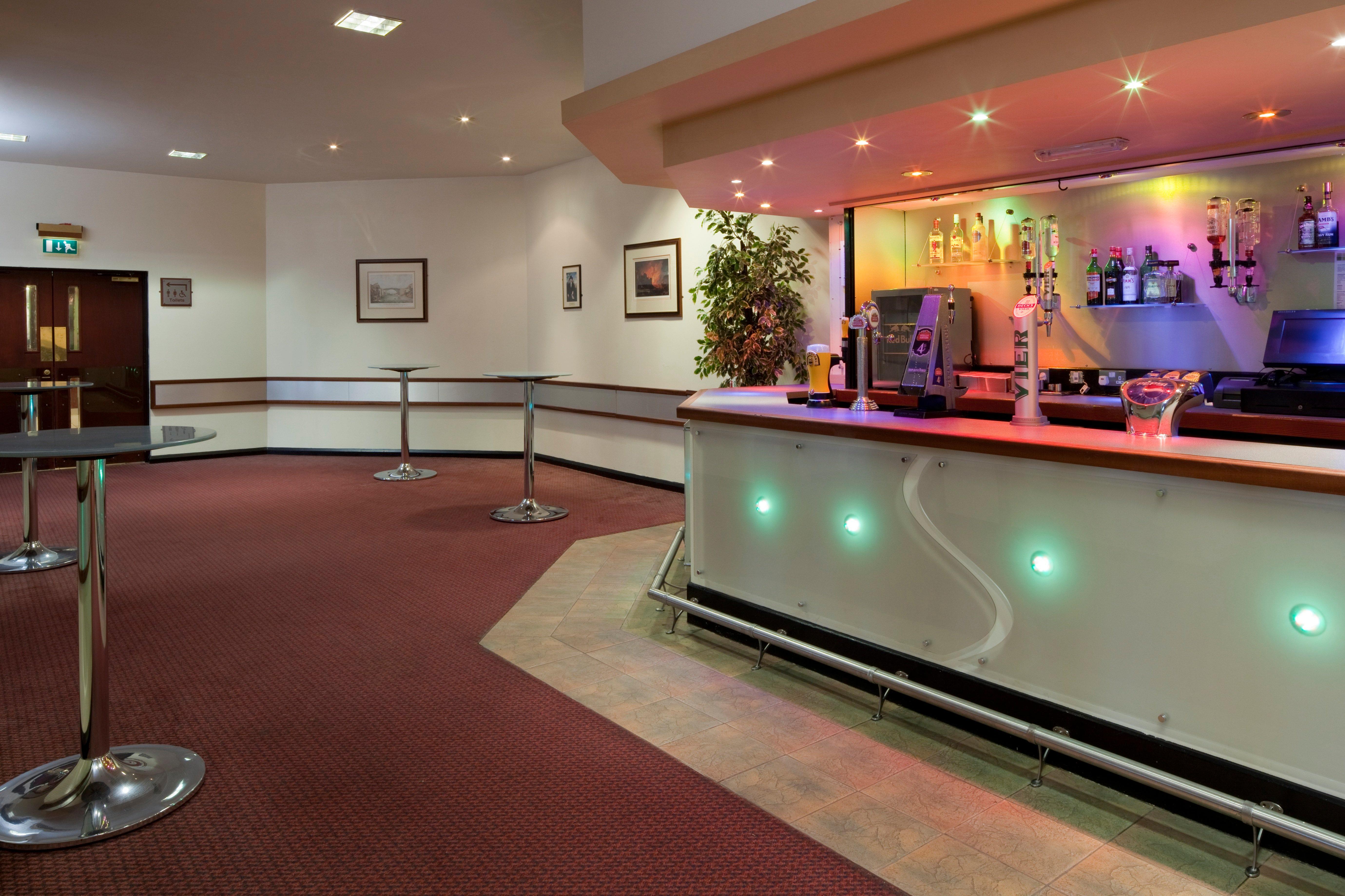 Holiday Inn Telford Ironbridge By Ihg Bagian luar foto