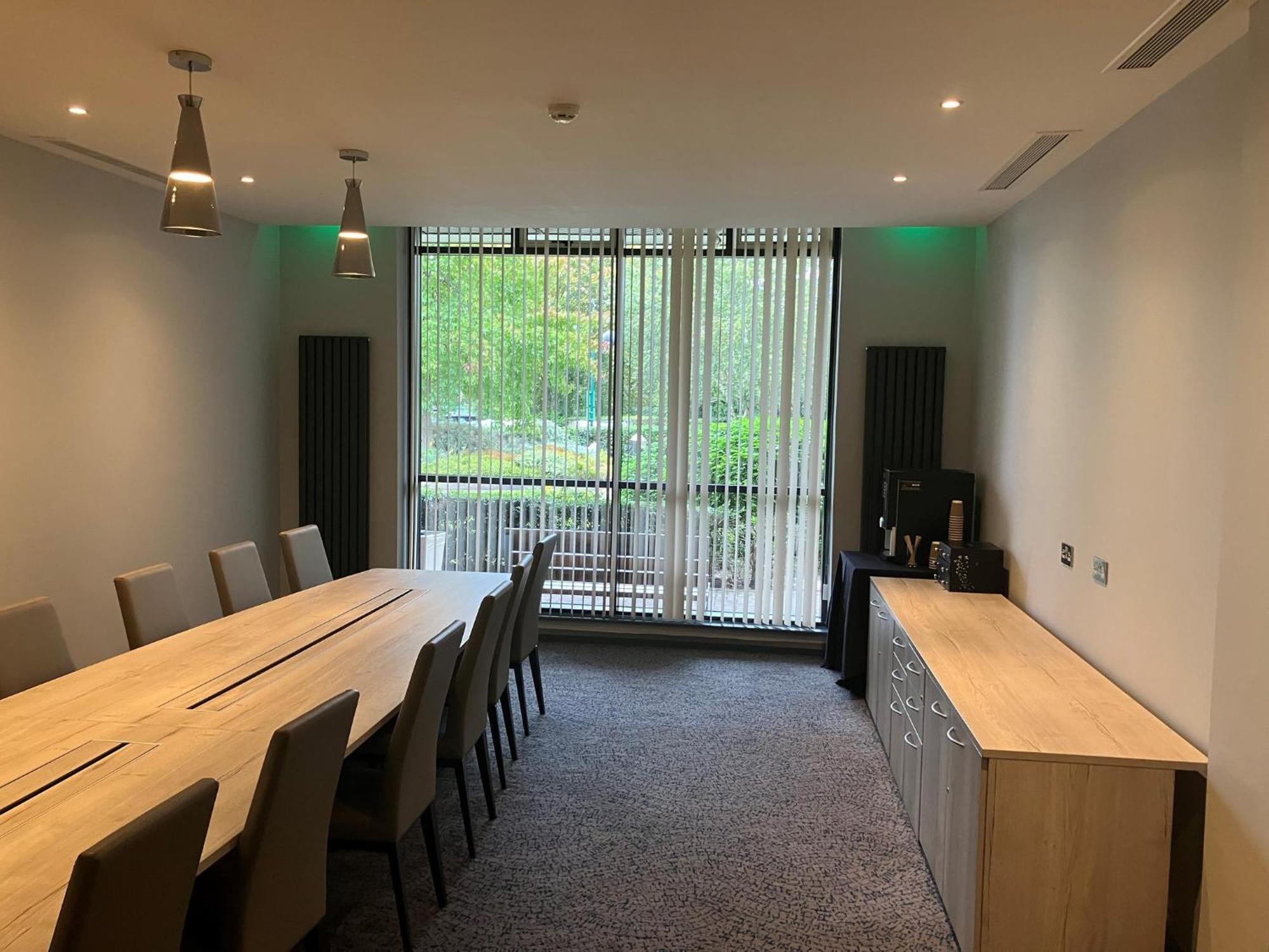 Holiday Inn Telford Ironbridge By Ihg Bagian luar foto