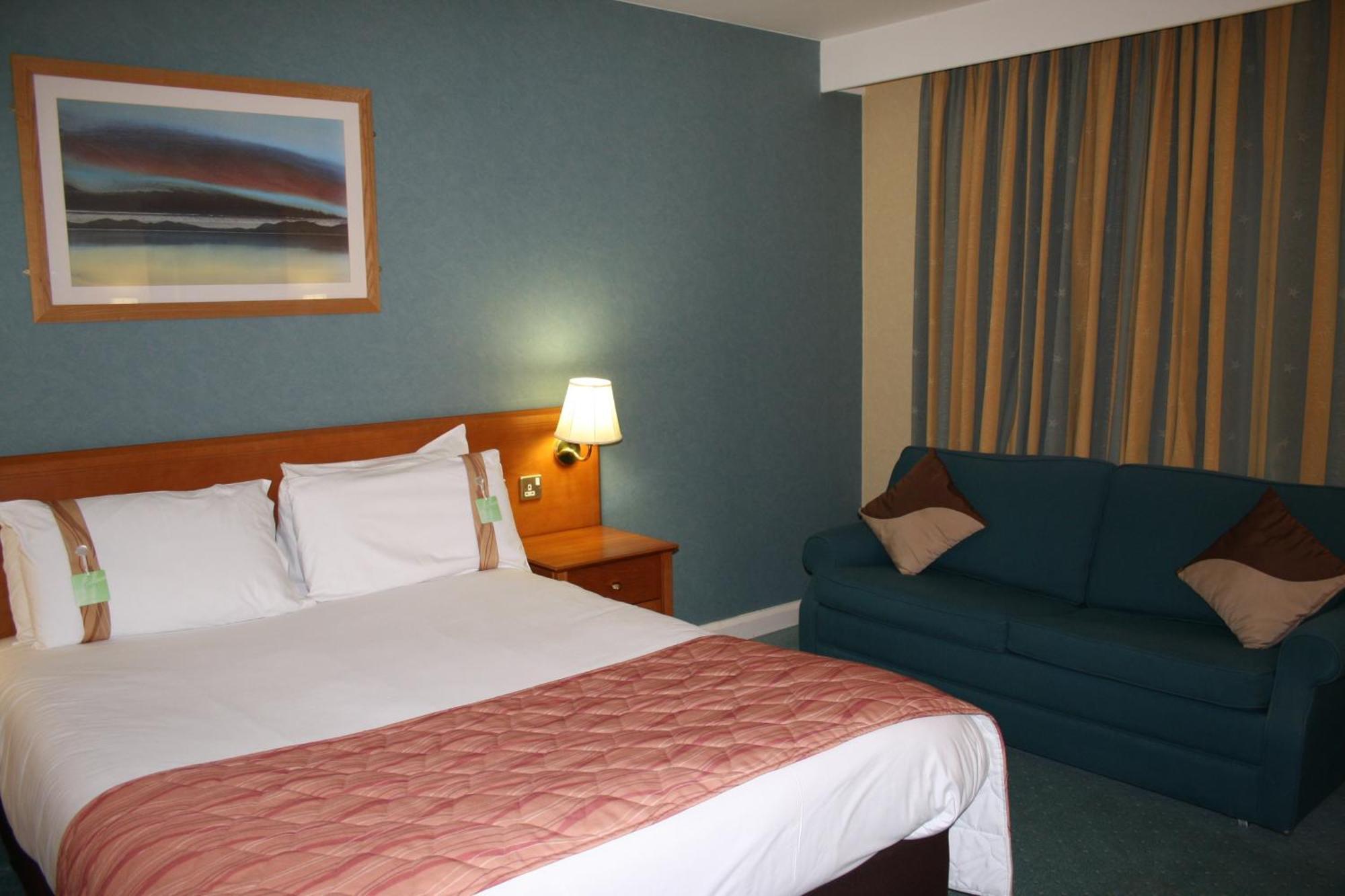 Holiday Inn Telford Ironbridge By Ihg Bagian luar foto